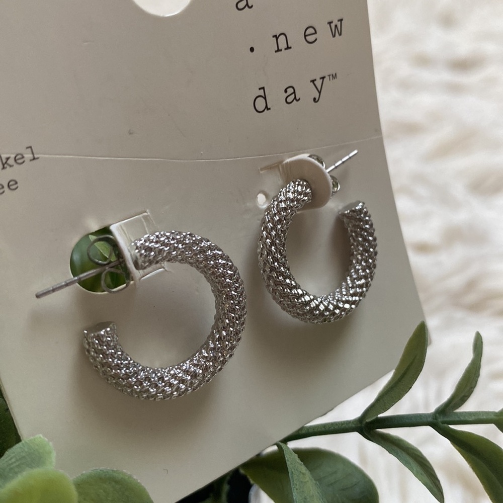 A New Day Open Weave Hoop 💗 Silver - Picture 6 of 11